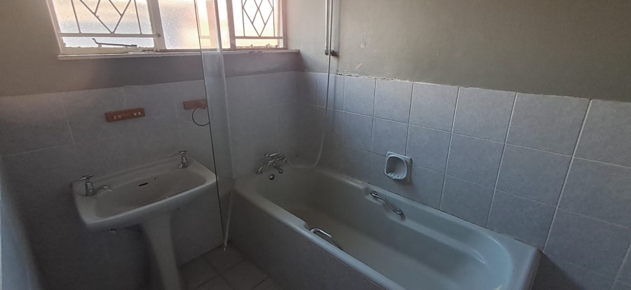 10 Bedroom Property for Sale in Universitas Free State